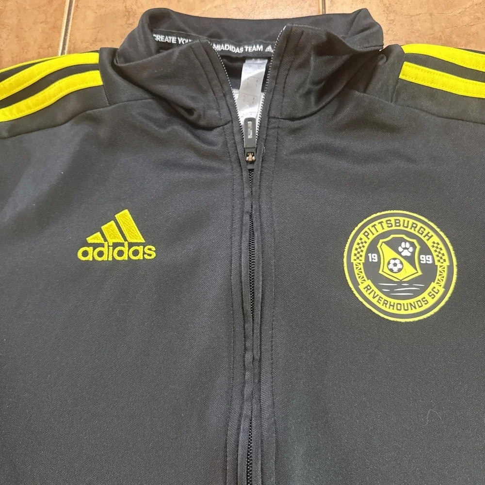 Official Player Issued Pittsburgh Riverhounds #47 Warmup Jacket Sz Small‎ Soccer